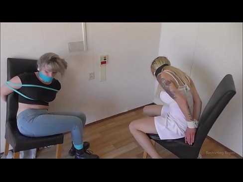 ❤️ Zasvojena / zvezana in z usti / deklica v stiski ❤❌ Seks na sl.pornhdvideos.ru ❌❤
